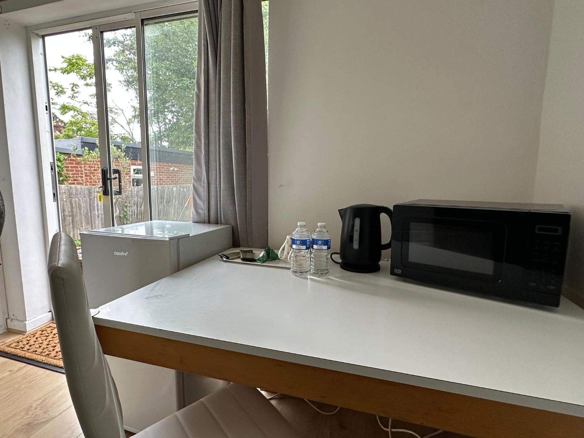 1 En-Suite With Private Entrance & Free Parking Oxford Eksteriør bilde